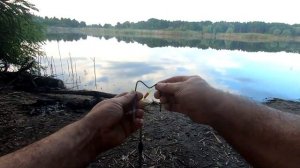 простой и чувствительный сигнализатор поклевки для донки