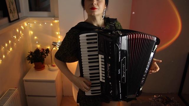 Miley Cyrus - 🌸Flowers | 🪗Accordion cover | Kateryna Sushko смотреть онлайн