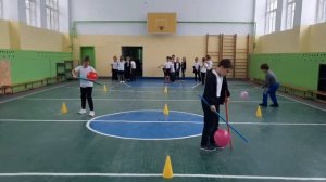 Урок физкультуры 3 кл