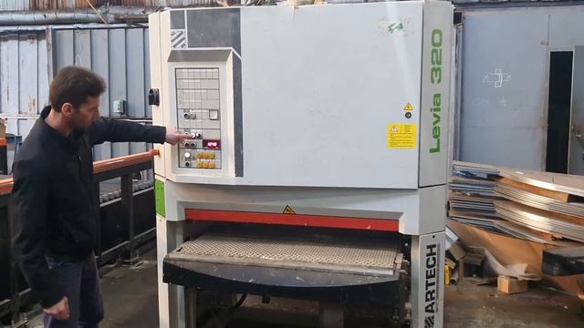 работа шлифовального станка LEVIA320 смотреть онлайн