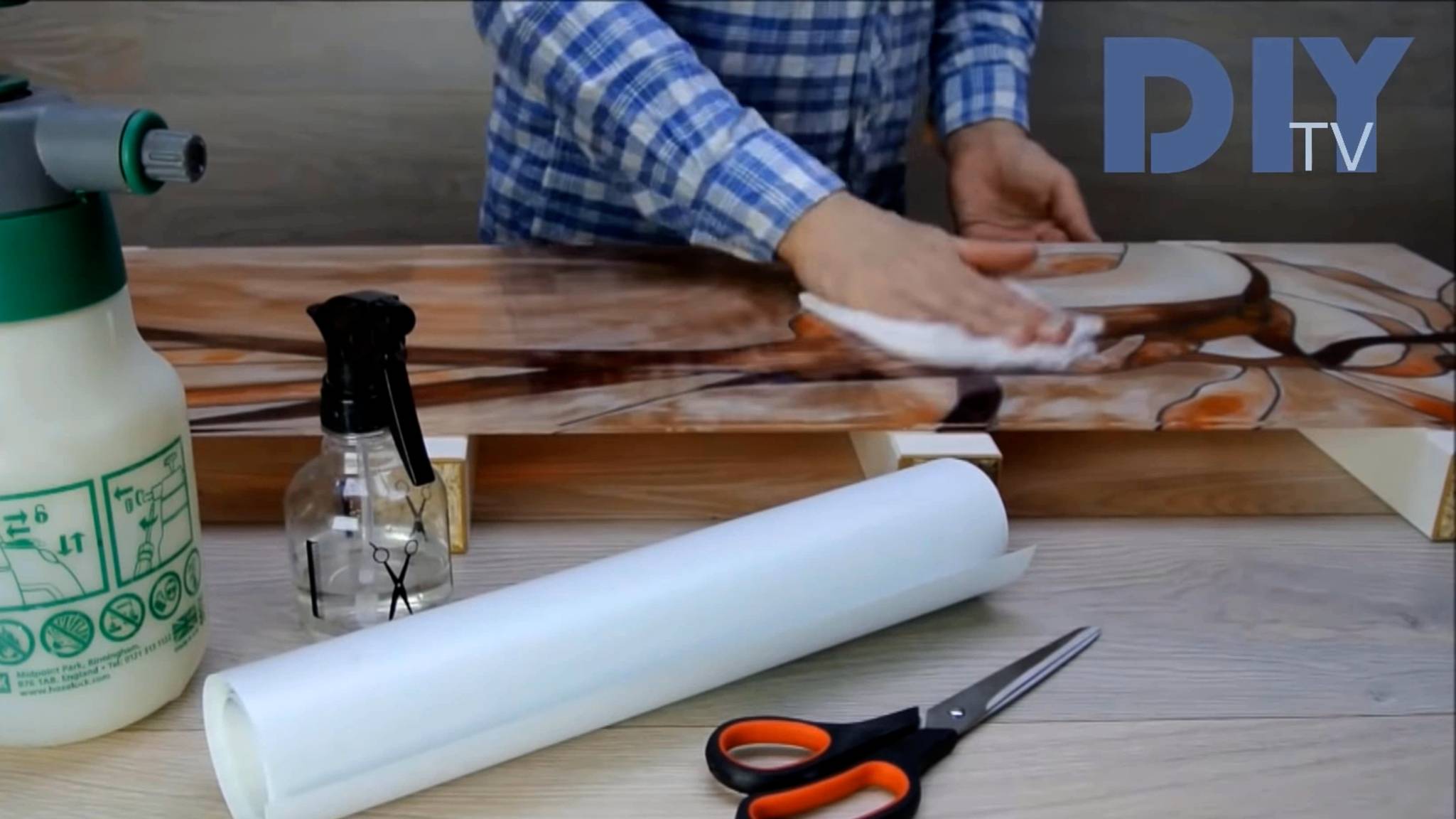 ВИТРАЖНЫЙ СВЕТИЛЬНИК из эпоксидной смолы СВОИМИ РУКАМИ смотреть онлайн