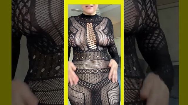 Curious Carly's 4K Transparent Black Lace Dress Try-On смотреть онлайн