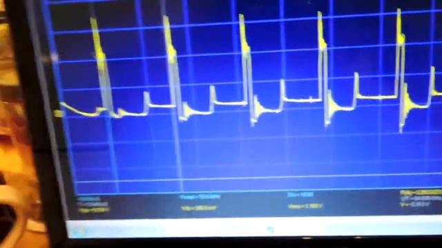 И снова китайский десульфататор. Измерение эффективности под нагрузкой смотреть онлайн