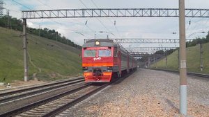 Электропоезд ЭД9Т-0019