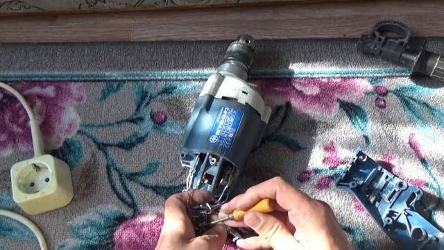 дрель не крутит патрон набор щеток для дрели ремонт дрели своими руками смотреть онлайн