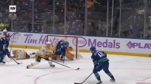 Canucks' Elias Pettersson Fires Home One-Timer Off Feed From Quinn Hughes