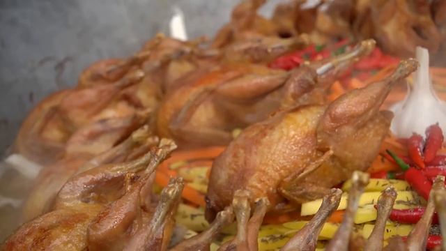 Выездная чайхана Алишера Халилова снова радует гостей. Вкусная пища на природе для работников офисо
