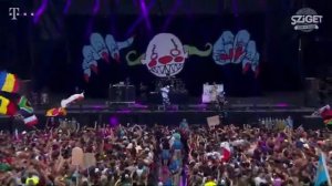 limp bizkit hot dog live!!