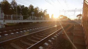 сапсан эвс2-02 летит на высокой скорости в Москву по станции Славянка