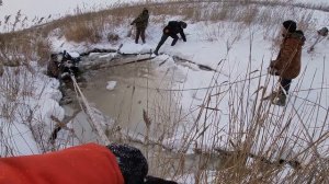 СПАСЕНИЕ СНЕГОХОДА! Как достать СНЕГОХОД со дна реки? ПОМОЩЬ в СПАСЕНИИ УТОПЛЕННИКА Река ИРМЕНЬ. SOS