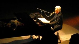 Daniel Lavoie - Être Prêtre Et Aimer Une Femme (live in Moscow 11.05.10)