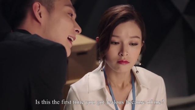 【地下室戀情】灰姑娘和霸道總裁白天裝不熟，晚上在辦公室偷偷摸摸戀愛，甜蜜得不行Chinese DramaEP17-2