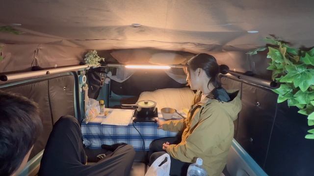 【車中泊トラブル】車生活で起きた悲劇｜車中飯をするとこうなる｜car camping