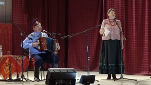 Юрий и Наталия Щербаковы-Проезжала конница