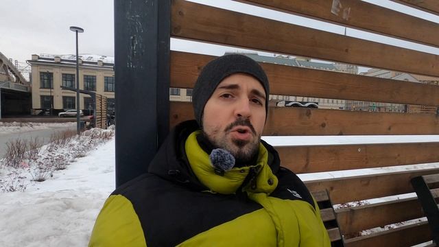 Почему люди хотят сбежать на необитаемый остров?