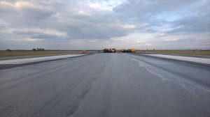 Очистка ИВПП от наслоений резины