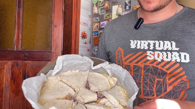 ТОРТИЛЬЯ з фаршем та трьома видами сиру || Не тільки смачно, а й КОРИСНО! смотреть онлайн