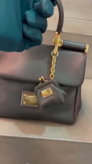 Брендовые товары, выкуп с бутиков Италии под заказ. Телеграмм t.me/shoppingbyola🇮🇹Знаю,когда SALE