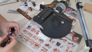 Финиш при заточке ножа, как двигаться, что сомтреть, что ощущать.