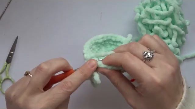 How to crochet a chunky leggy frog 🐸 tutorial смотреть онлайн
