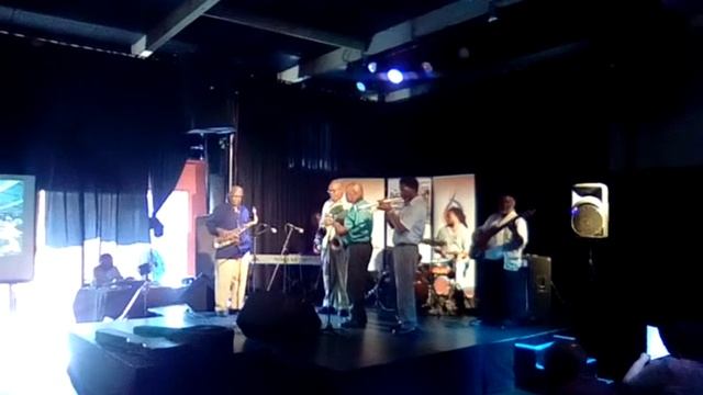 Theo Bophela Memorial - Umkhumbane Jazz Ensemble 2 смотреть онлайн