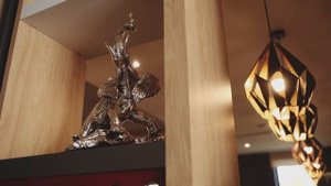 Рекламный ролик отеля Holiday Inn Express  | Продакшн Feelin.pro