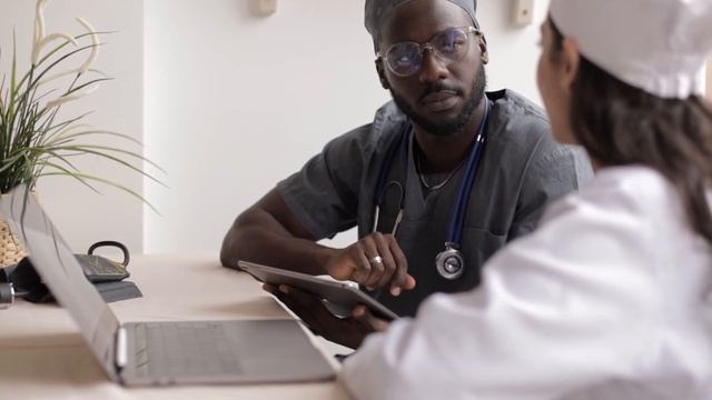 10 ФАКТОВ! ТЫ ТОЧНО НЕ ЗНАЛ ЭТО О КОФЕ! смотреть онлайн