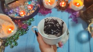 ☕ЧТО ПРИДЁТ В ТВОЮ ЖИЗНЬ, ЧТО УЙДЁТ. ЧТО НА ПОРОГЕ В САМОЕ БЛИЖАЙШЕЕ ВРЕМЯ ☕ГАДАНИЕ НА КОФЕЙНОЙ ГУЩЕ