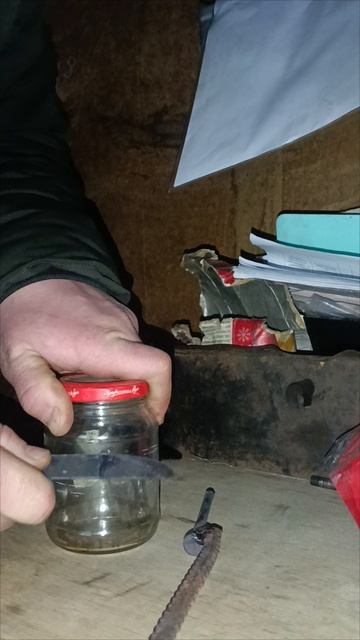 После закалки клинок из подшипника царапает стекло. смотреть онлайн