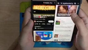 Honor Magic V2 Best Foldable Phone - Split screen