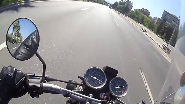 Suzuki GN 125 a 115 Km/h / Video nº16 смотреть онлайн