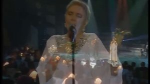 MARIA DOLORES PRADERA "TÚ TENÍAS 20 AÑOS"