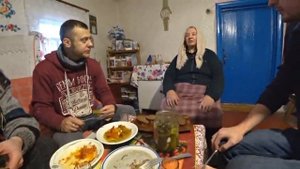 ⭐Как живут самоселы в Чернобыльской зоне?
какие вещи им нужны, чем можно им помочь?