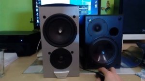 Jamo E 825 VS AQ Labrador 277