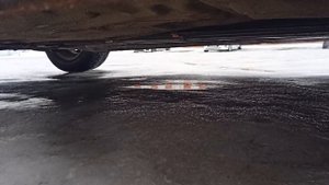 не набирает обороты выше 3