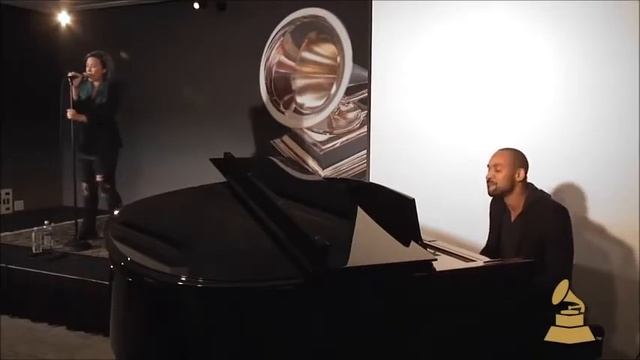 Demi Lovato Neon Light Best Performers смотреть онлайн