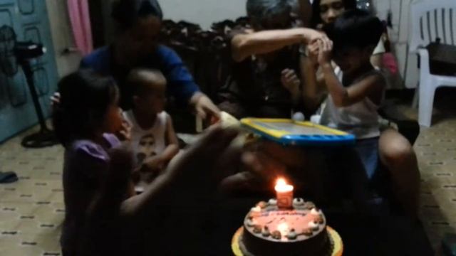 Io's 5th Birthday @ Nanay Fe's смотреть онлайн