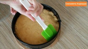Простой и вкусный бисквит с бананом и шоколадной глазурью