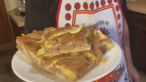 Яблочный пирог с анекдотом и корицей