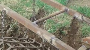 Мой фильм  Работа дискового плуга с гребнем и с боронкой