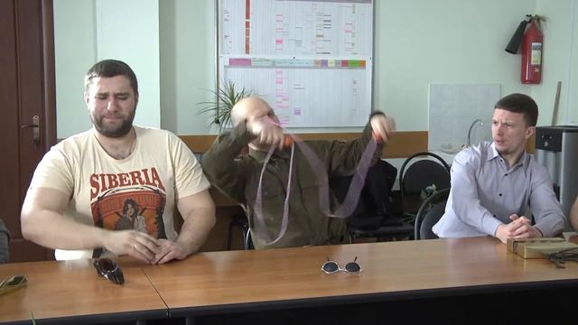 C 8 марта милые девушки, женщины и вся прекрасная половина человечества!!! смотреть онлайн