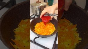 Рассольник с огурцом и мясом! Любителям первого блюда точно придется по вкусу!