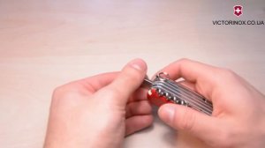 Швейцарский складной нож Victorinox EVOLUTION 2.5223.SE - обзор ножей Викторинокс