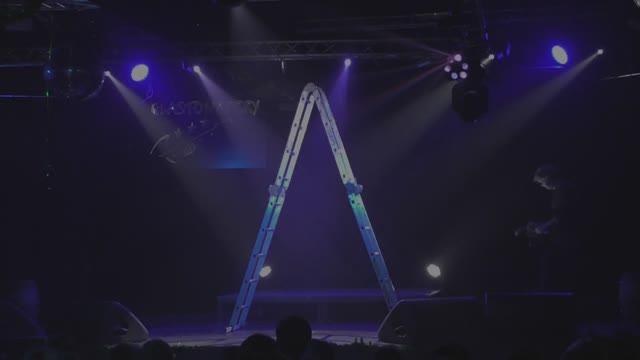 Капустник Последнее Испытание Хомы Брута [LIVE] - 19 января 2020 смотреть онлайн