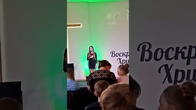 Группа-Мелодия Христос Воскрес кавер  Валерия .