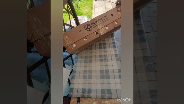 Распаковка двух посылок из "Садового дворика" и "Гаршинки".  Сравнение саженцев азалии.