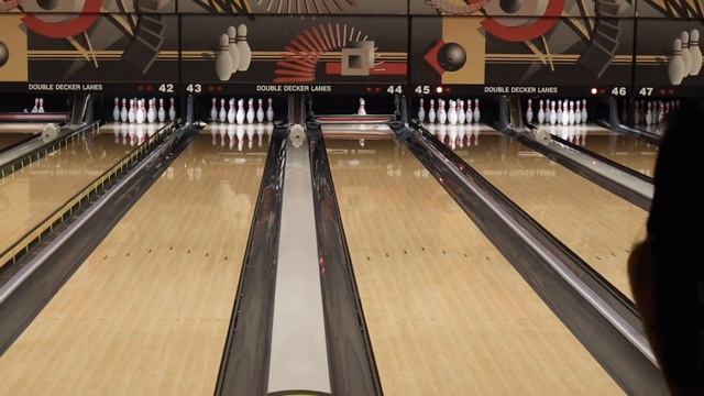 Whoever loses has to pay for everyone смотреть онлайн