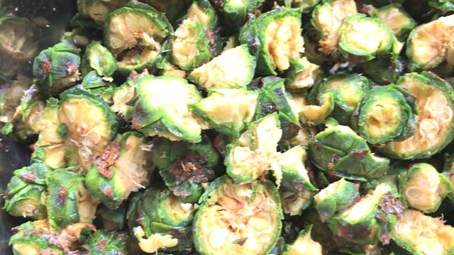 【安い♪簡単♪自作♪水蒸気蒸留器】アロマオイル(精油)が自宅で大量に作れる。松ぼっくりの新しい遊び♪松ぼっくりから香水のもとが作れた。How to make aroma oil.