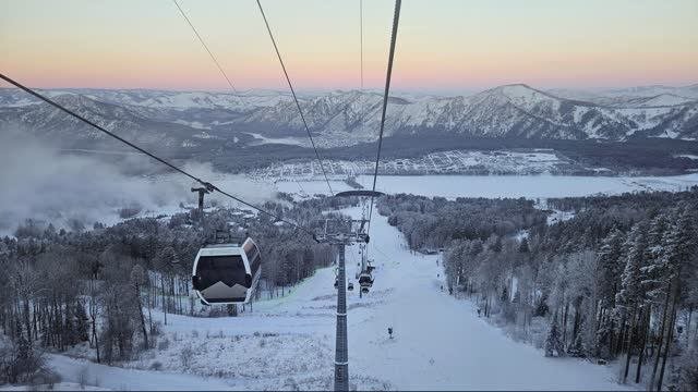 Неделя в Манжероке