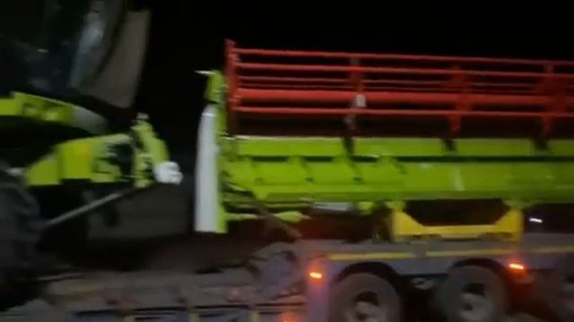 CLAAS TUCANO 320 смотреть онлайн